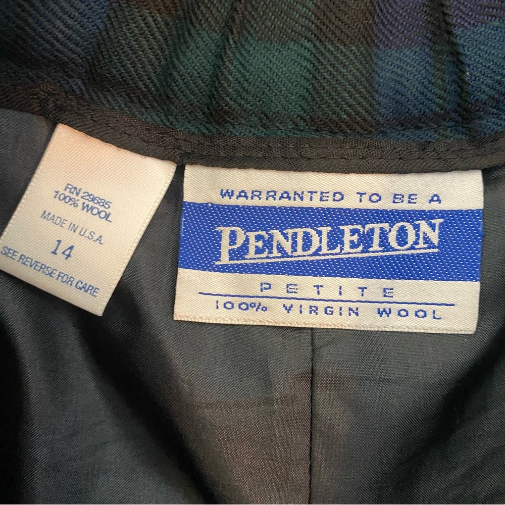 Pendleton Blackwatch Plaid High Waisted 100%Virgin Wool Shorts Pleated 14 Petite - Picture 4 of 4